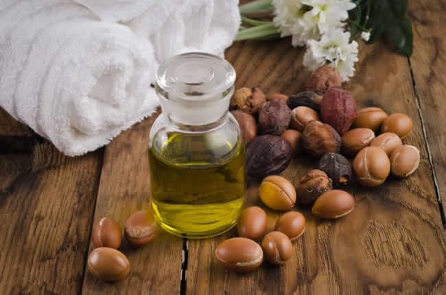 Les milles et une raisons d'utiliser l'huile d'argan au quotidien