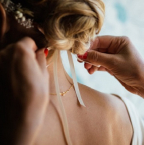 Un chignon comme coiffure de mariage