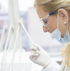 Pourquoi choisir une clinique étrangère pour mes soins dentaires ?